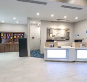 Holiday Inn Express & Suites Columbus - Worthington by IHG hotel detail image 7
