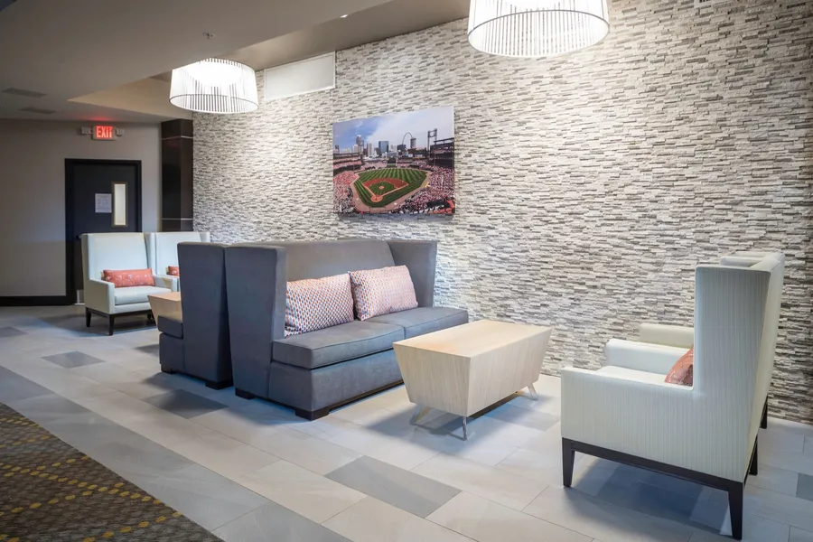 Holiday Inn St. Louis - Creve Coeur by IHG hotel detail image 2