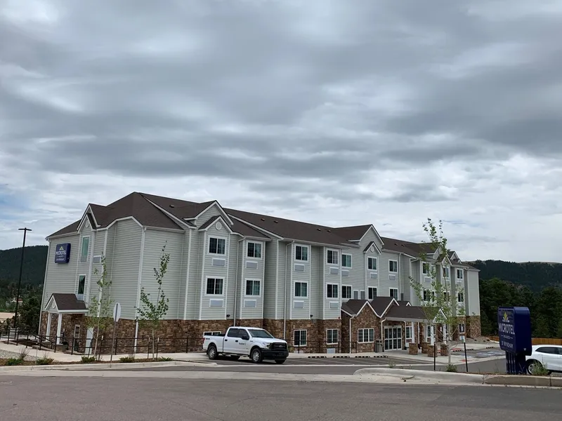 Microtel Inn & Suites by Wyndham Woodland Park hotel detail image 2