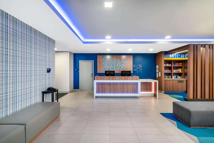 Microtel Inn & Suites by Wyndham Hot Springs hotel detail image 6