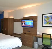 Holiday Inn Express Tallahassee University Central by IHG hotel detail image 4