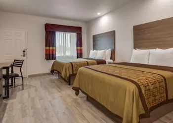 SureStay by Best Western Baytown hotel thumbnail 6