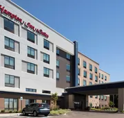 Hampton Inn & Suites Avon Indianapolis hotel detail image 3