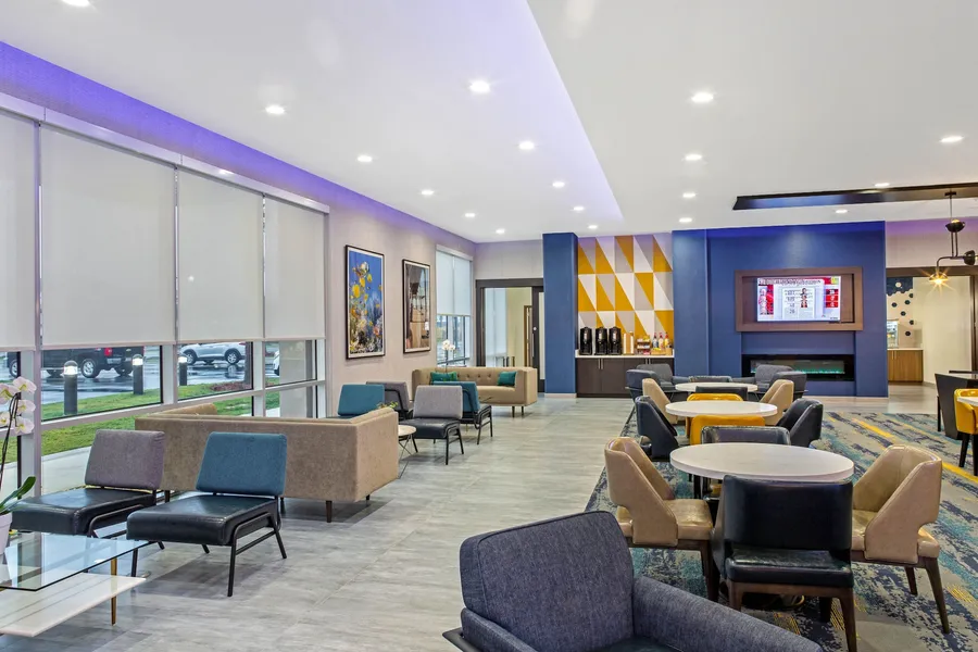 La Quinta Inn & Suites by Wyndham Miramar Beach-Destin hotel detail image 6
