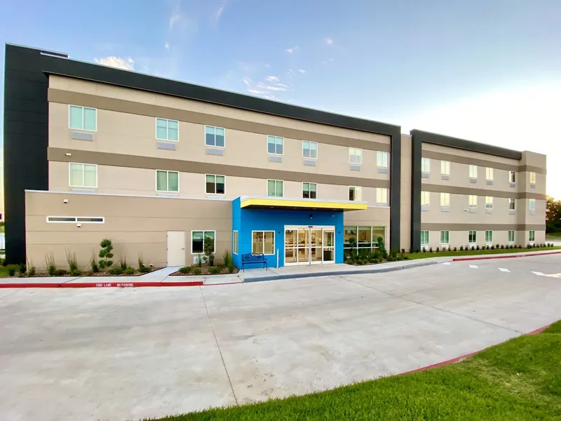 Days Inn & Suites by Wyndham Beaumont West / I-10 & Walden hotel detail image 2