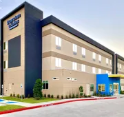 Days Inn & Suites by Wyndham Beaumont West / I-10 & Walden hotel detail image 7