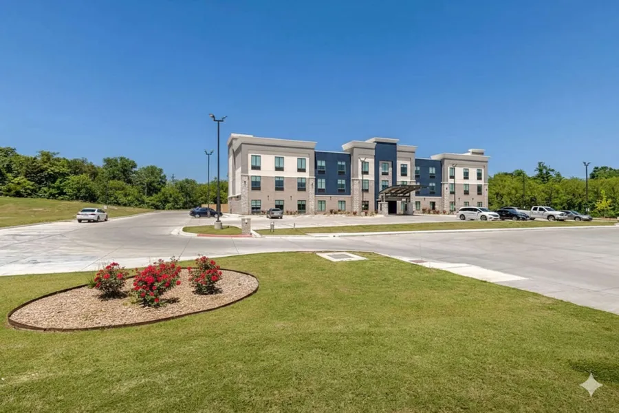 Holiday Inn Express And Suites Choctaw Oklahoma City East by IHG hotel detail image 2