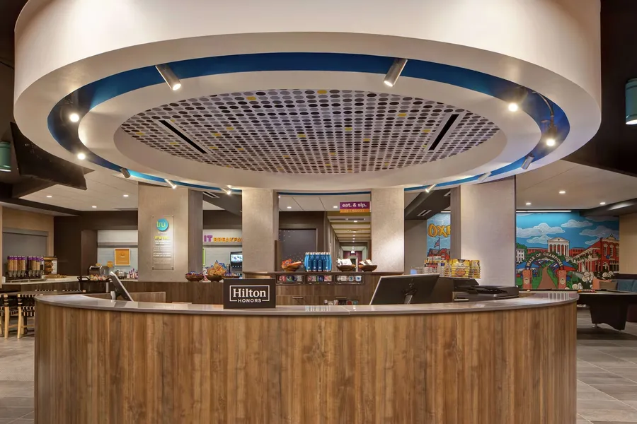 Tru by Hilton Oxford hotel detail image 6