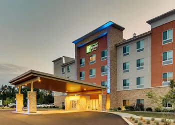 Holiday Inn Express & Suites Saugerties - Hudson Valley by IHG hotel thumbnail 3