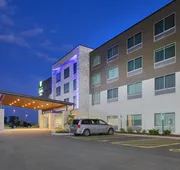 Holiday Inn Express & Suites Bourbonnais East - Bradley by IHG hotel detail image 7