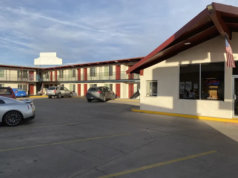 Dunes Inn hotel detail image 6