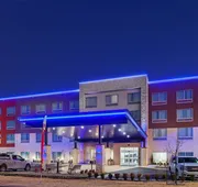 Holiday Inn Express & Suites Tulsa Northeast - Owasso by IHG hotel detail image 7