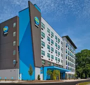 Tru by Hilton Mooresville hotel detail image 3