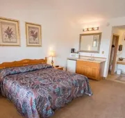 Bullwinkles Rustic Lodge hotel detail image 3
