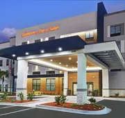 Hampton Inn & Suites Middleburg hotel detail image 3