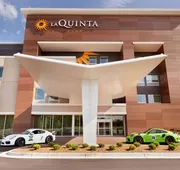 La Quinta Inn & Suites by Wyndham Braselton hotel detail image 5