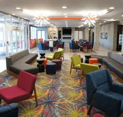 La Quinta Inn & Suites by Wyndham Braselton hotel detail image 7