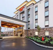 Hampton Inn Madison hotel detail image 3