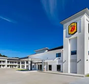Super 8 by Wyndham Houston NW Beltway 8/West Rd hotel detail image 4