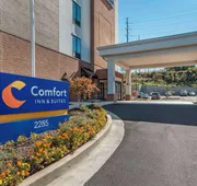 Comfort Inn & Suites Downtown near University hotel detail image 3