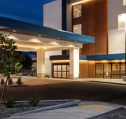Hampton Inn Santa Fe South hotel detail image 3