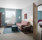 Home2 Suites by Hilton Des Moines at Drake University hotel detail image 7