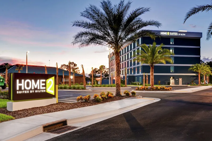 Home2 Suites by Hilton Jacksonville-South/St. Johns Town Ctr hotel detail image 2