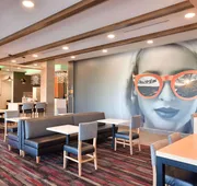 La Quinta Inn & Ste by Wyndham Wisconsin Dells- Lake Delton hotel detail image 5
