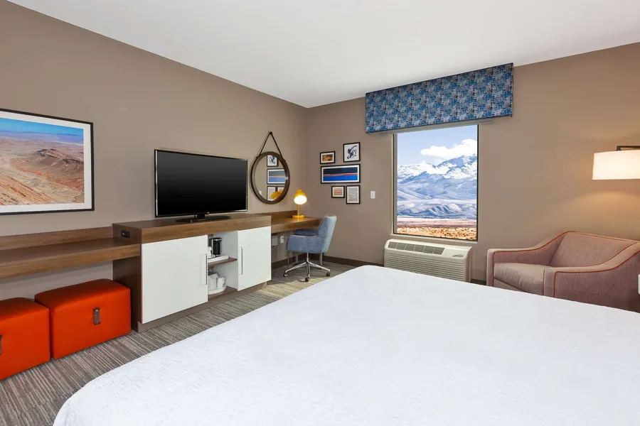 Hampton Inn & Suites Wells hotel detail image 6
