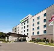 Holiday Inn Express & Suites Dalton - Walnut Ave by IHG hotel detail image 3