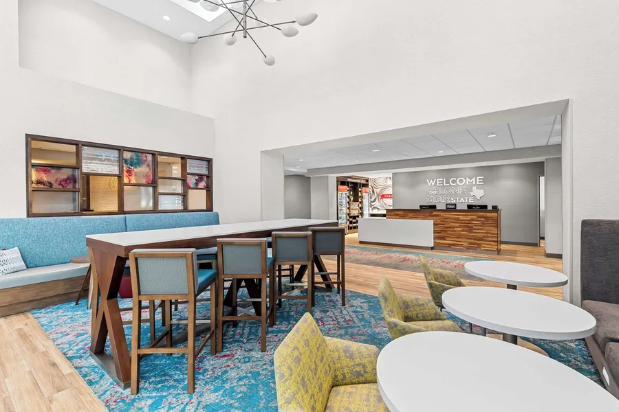 Hampton Inn & Suites Farmers Branch Dallas hotel detail image 6