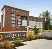 La Quinta Inn & Suites by Wyndham Marysville hotel detail image 3