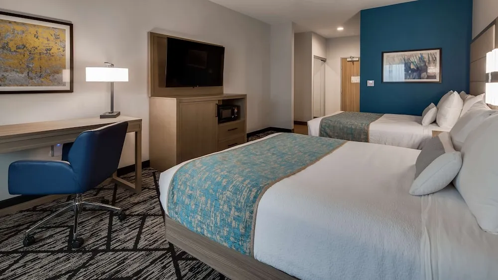 Best Western Plus Mid County hotel detail image 2
