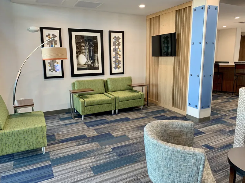 Holiday Inn Express & Suites Phoenix North - Happy Valley by IHG hotel detail image 2