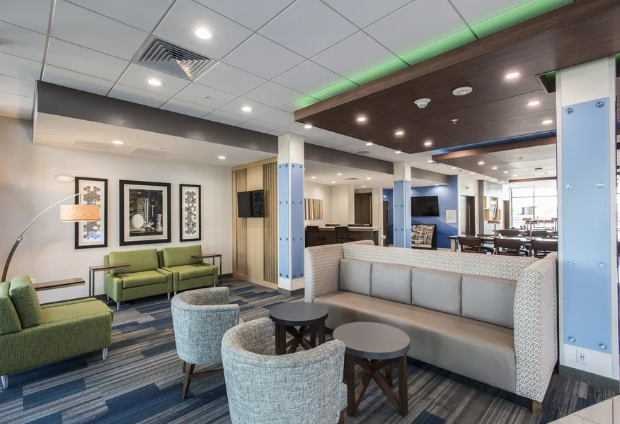 Holiday Inn Express & Suites Phoenix North - Happy Valley by IHG hotel detail image 6