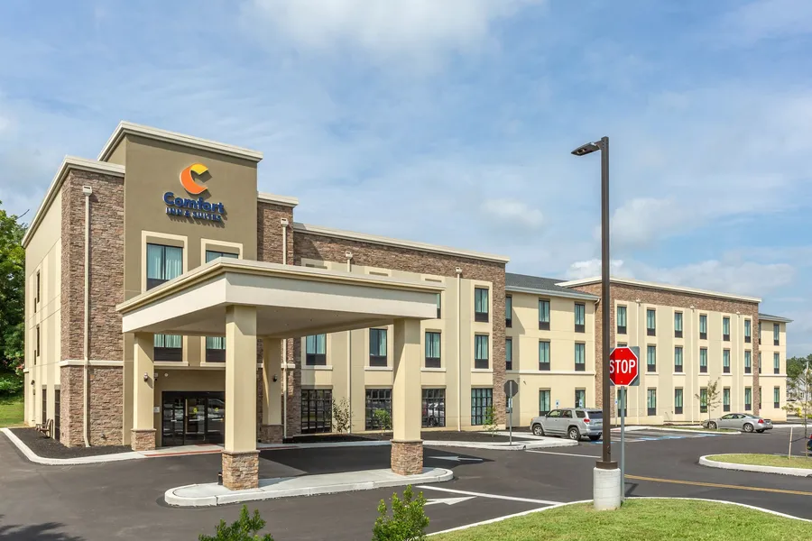 Comfort Inn & Suites Gap Amish Country hotel detail image 2