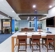 Holiday Inn Express & Suites Purcell by IHG hotel detail image 3