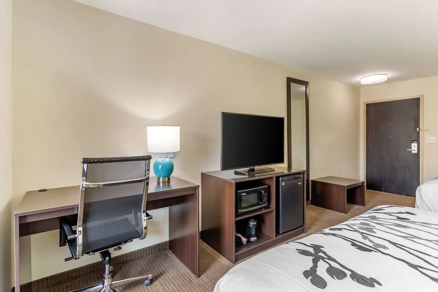 Sleep Inn & Suites Gallatin - Nashville Metro hotel detail image 6