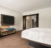 Tru By Hilton Albany Airport, NY hotel detail image 4