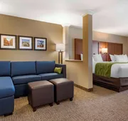 Comfort Suites Albuquerque Airport hotel detail image 7