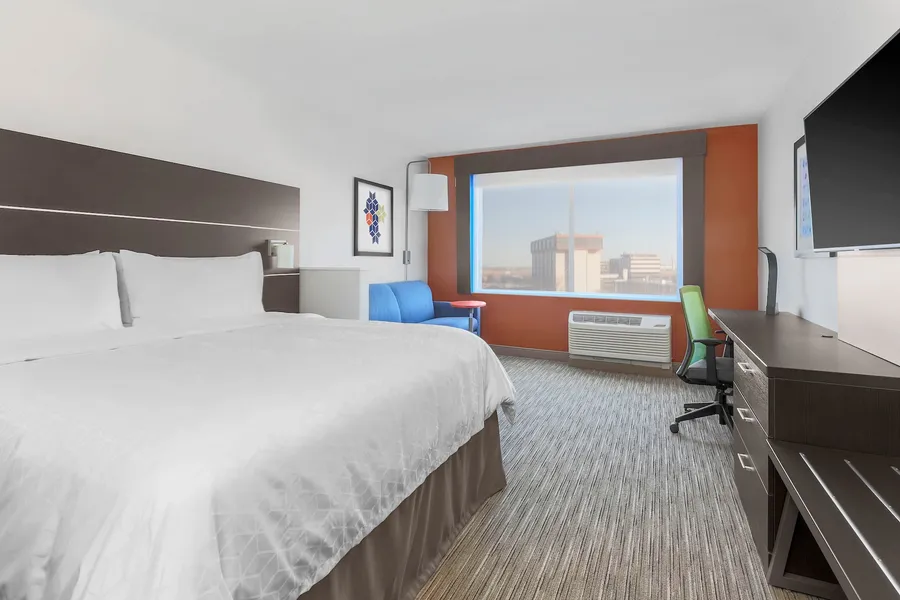 Holiday Inn Express & Suites Chicago O'Hare Airport by IHG hotel detail image 6