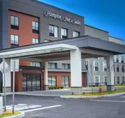 Hampton Inn & Suites North Attleboro hotel detail image 3