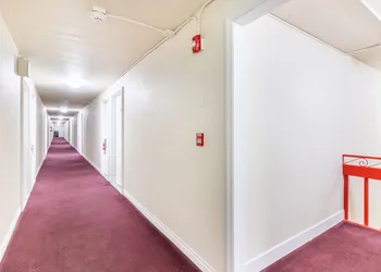 Rodeway Inn Yakima hotel thumbnail 7