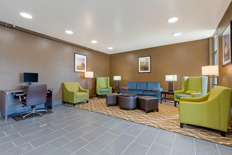 Comfort Inn & Suites Michigan City South hotel detail image 6