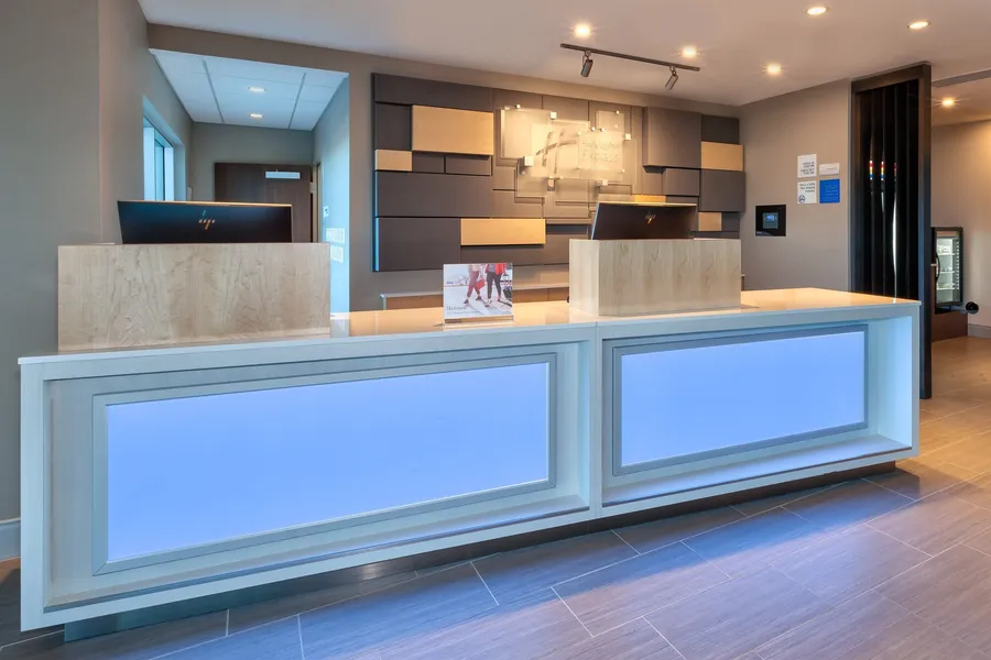 Holiday Inn Express & Suites Cedar Springs – Grand Rapids N by IHG hotel detail image 2