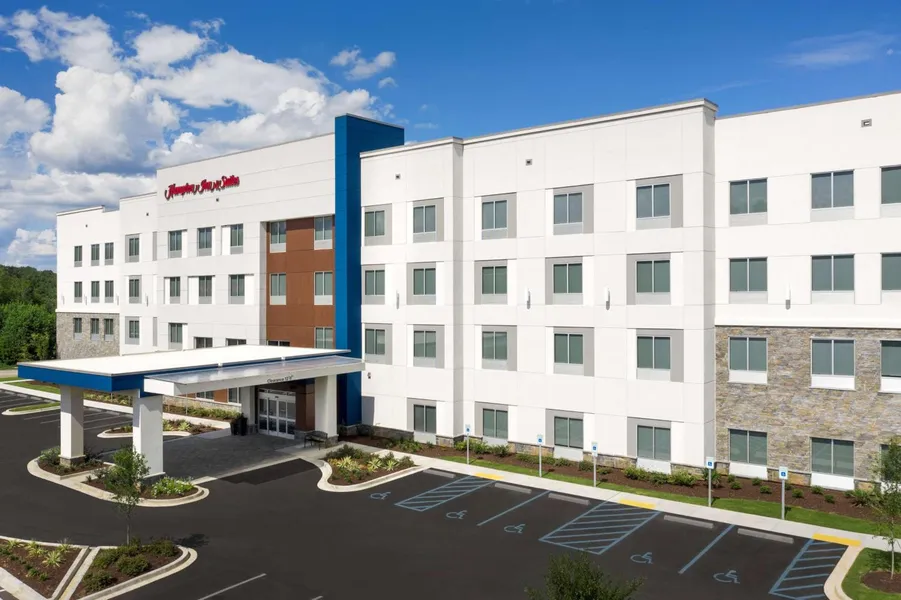 Hampton Inn & Suites Lexington Columbia hotel detail image 2