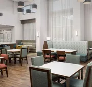 Hampton Inn & Suites Lexington Columbia hotel detail image 4