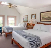 Old Stagecoach Inn hotel detail image 7