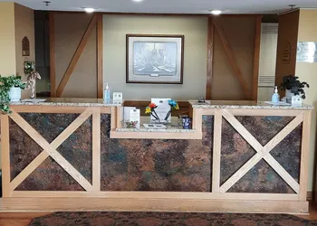 Horse Creek Inn hotel thumbnail 2