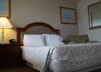 Springs Motel KY hotel thumbnail 3